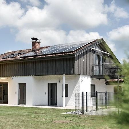 Steinbrunner Geschmackvolle Ferienwohnungen Бургхаузен Экстерьер фото